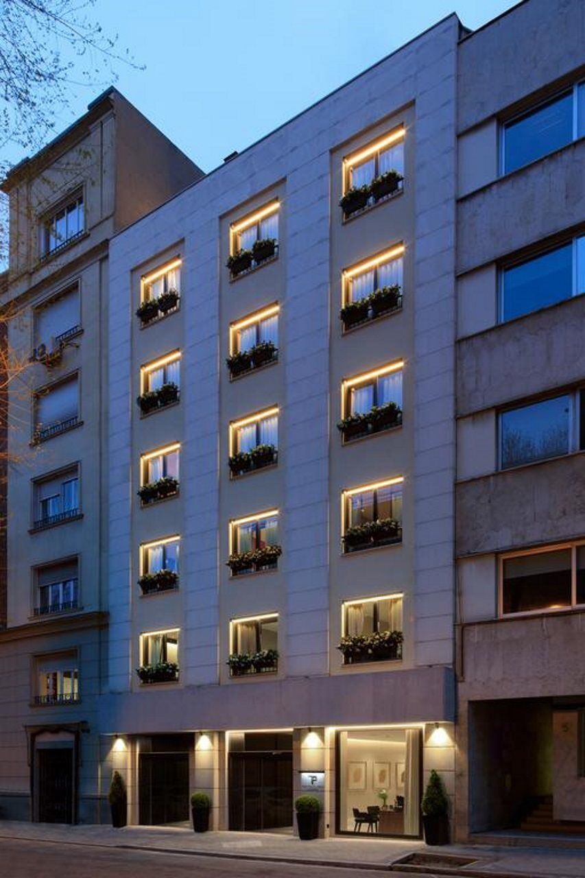 The Pavilions Madrid Hotel Экстерьер фото